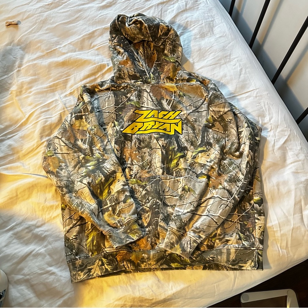 Zach Bryan camo hoodie